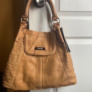 Natalie tote caramel color